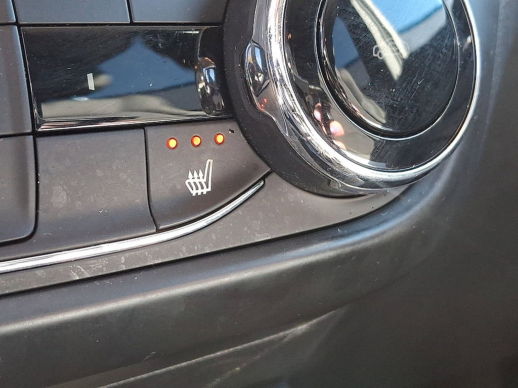 Certified 2021 Chevrolet TrailBlazer LT w/ Convenience Package FWD image 19