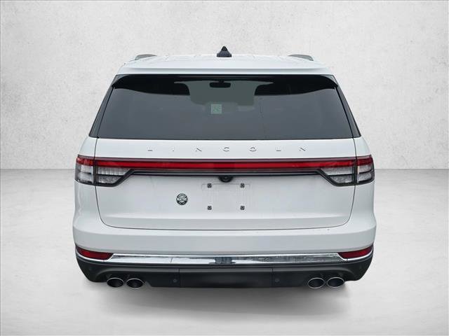 Used 2025 Lincoln Aviator AWD w/ Equipment Group 101A image 6