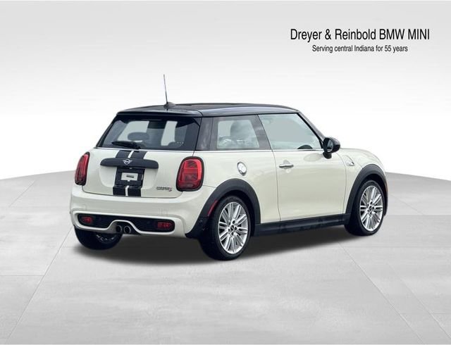 Used 2019 MINI Cooper S w/ Premium Package image 4