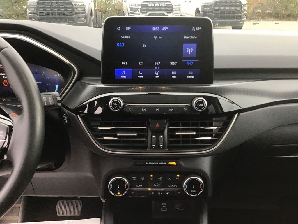 Used 2022 Ford Escape SEL w/ SEL Stealth AWD Package image 14