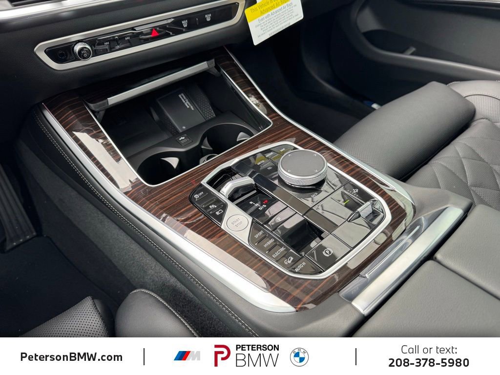 New 2026 BMW X5 xDrive50e w/ Premium Package image 30