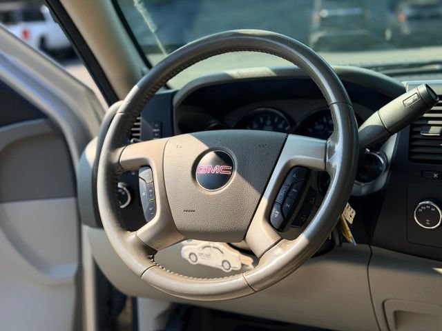 Used 2010 GMC Sierra 1500 SLE AWD/4WD image 19