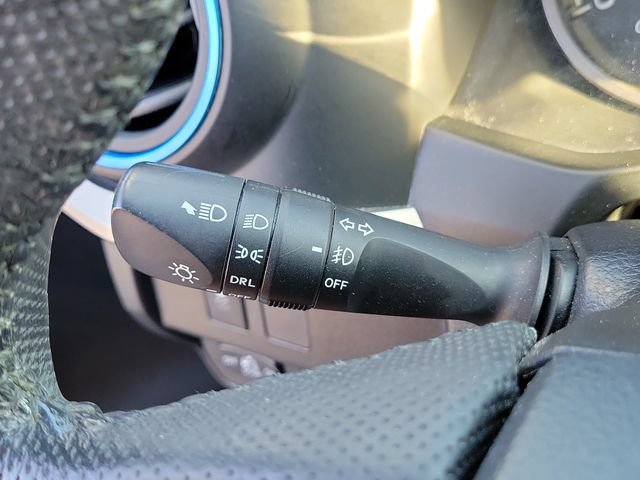 Used 2020 Toyota Tacoma SR5 RWD image 29