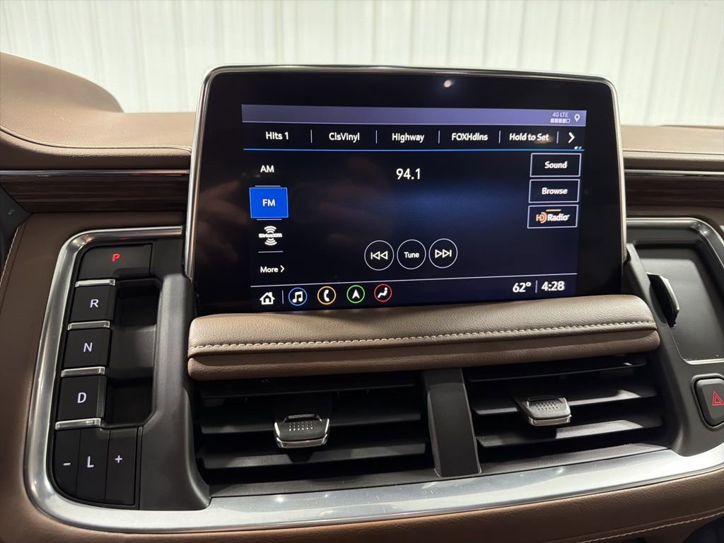 Used 2021 Chevrolet Suburban High Country AWD/4WD image 35