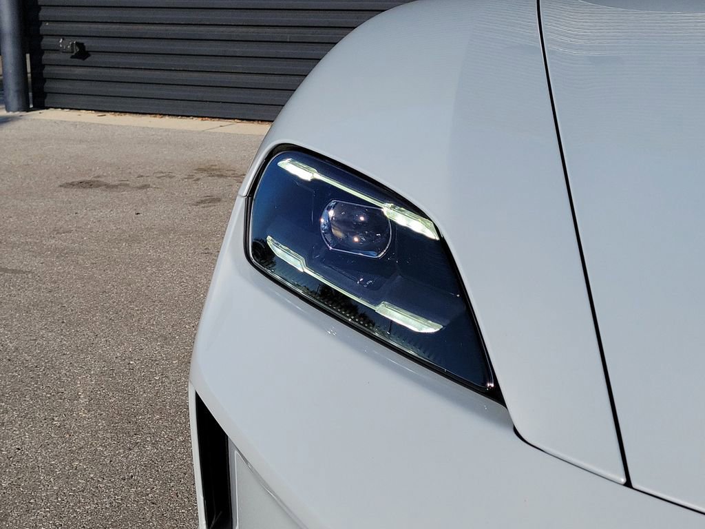 New 2026 Porsche Taycan AWD/4WD image 15