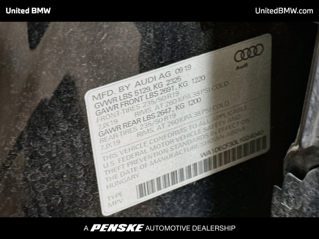 Used 2020 Audi Q3 2.0T Premium w/ Convenience Package AWD/4WD image 21