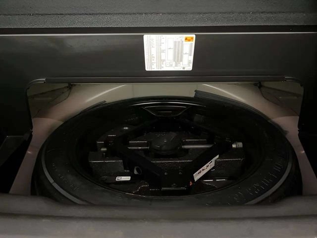 Used 2024 Cadillac XT6 Luxury AWD/4WD image 94