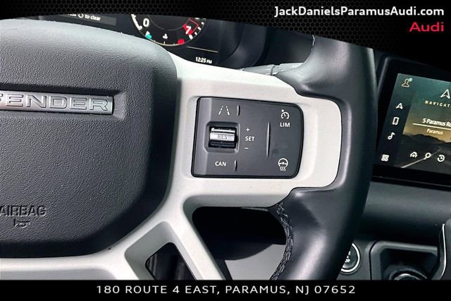Used 2023 Land Rover Defender 90 S image 17