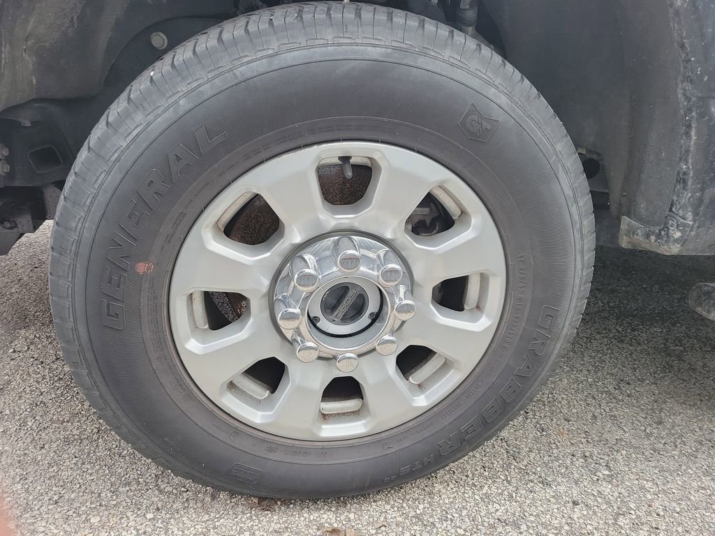 Used 2024 Ford F250 XLT image 7