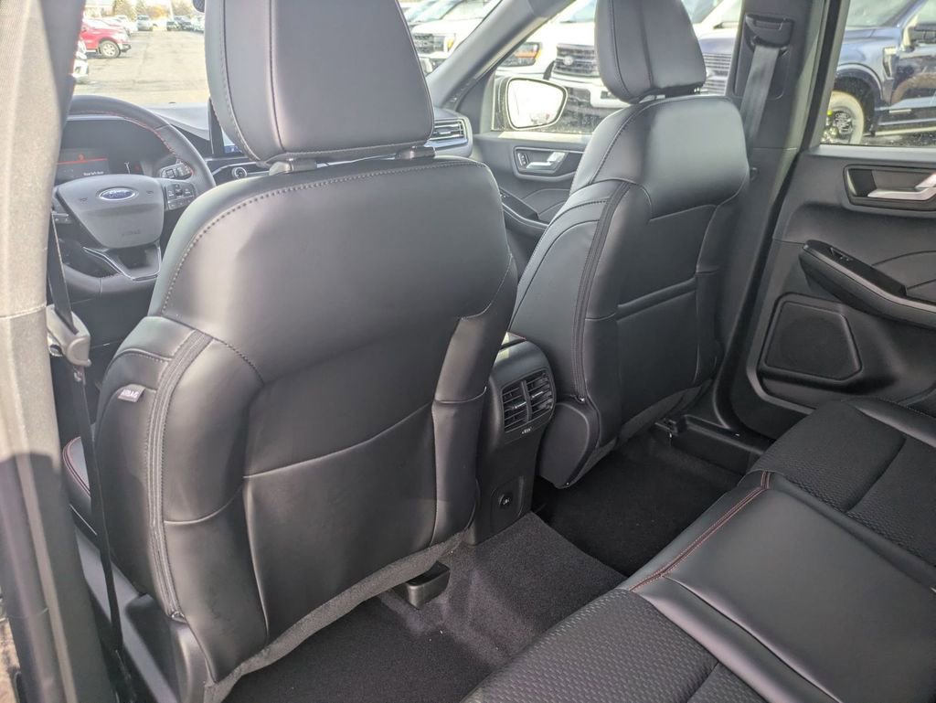 New 2026 Ford Escape ST-Line w/ Cold Weather Package image 41