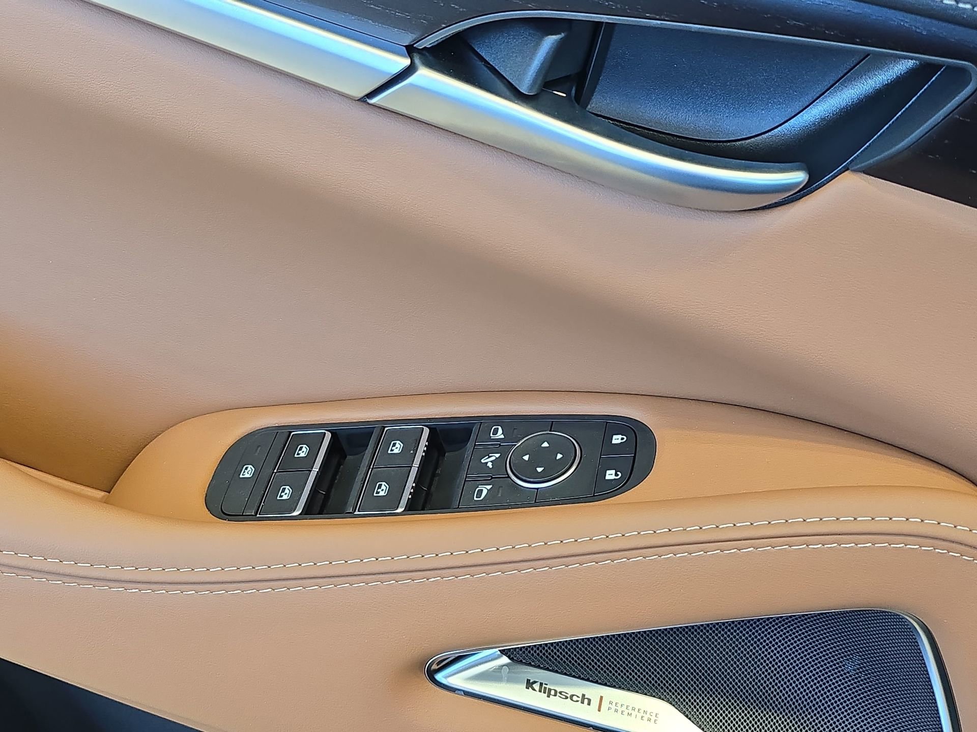 New 2026 INFINITI QX60 Autograph w/ Dark Cargo Package image 27