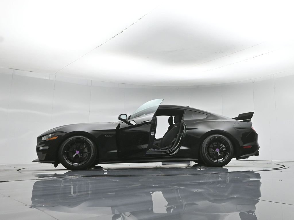 Used 2021 Ford Mustang GT w/ Equipment Group 301A image 7
