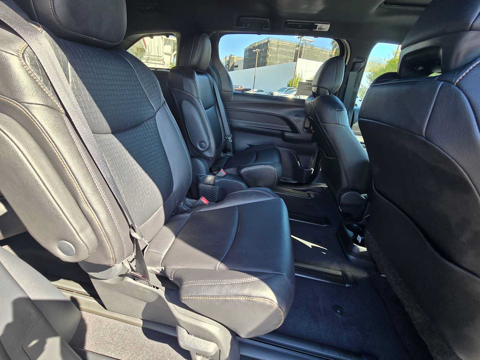 New 2026 Toyota Sienna XLE Woodland Edition AWD/4WD image 12
