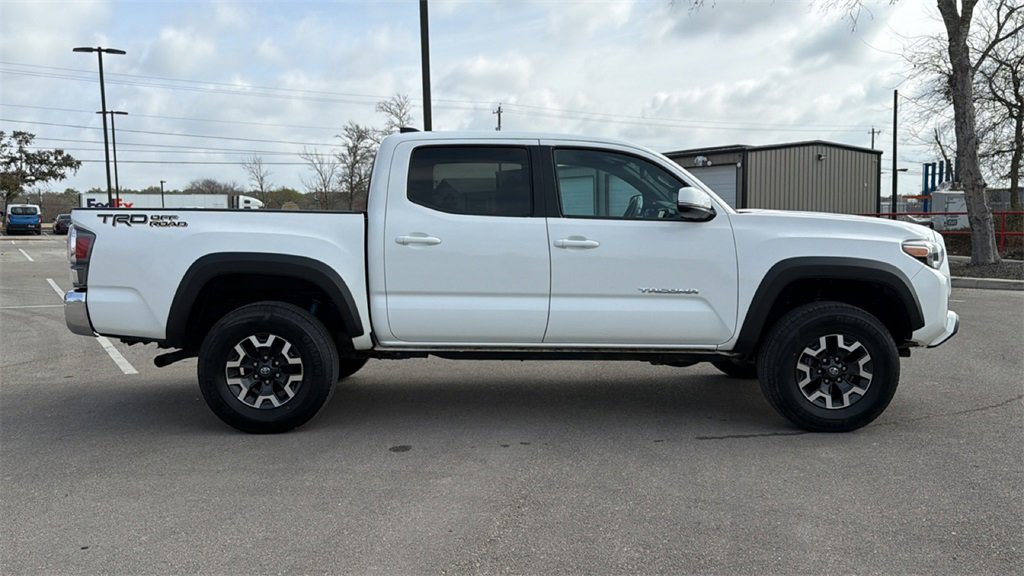 Certified 2023 Toyota Tacoma TRD Off-Road image 4