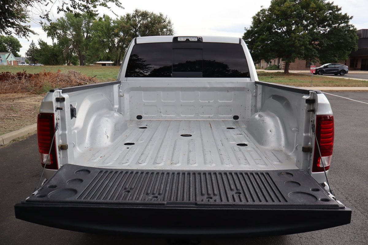 Used 2018 RAM 3500 Laramie w/ Sport Appearance Group AWD/4WD image 14