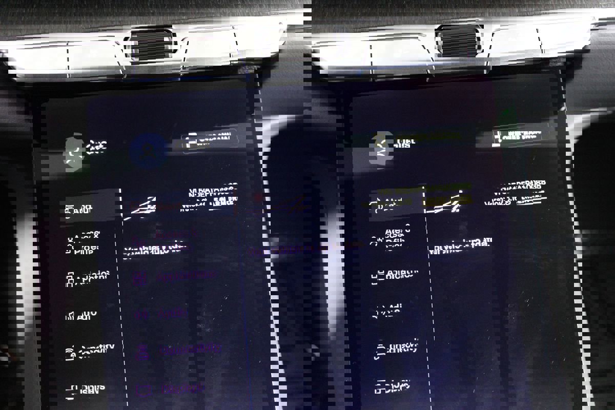 Used 2023 Lucid Air Pure image 15