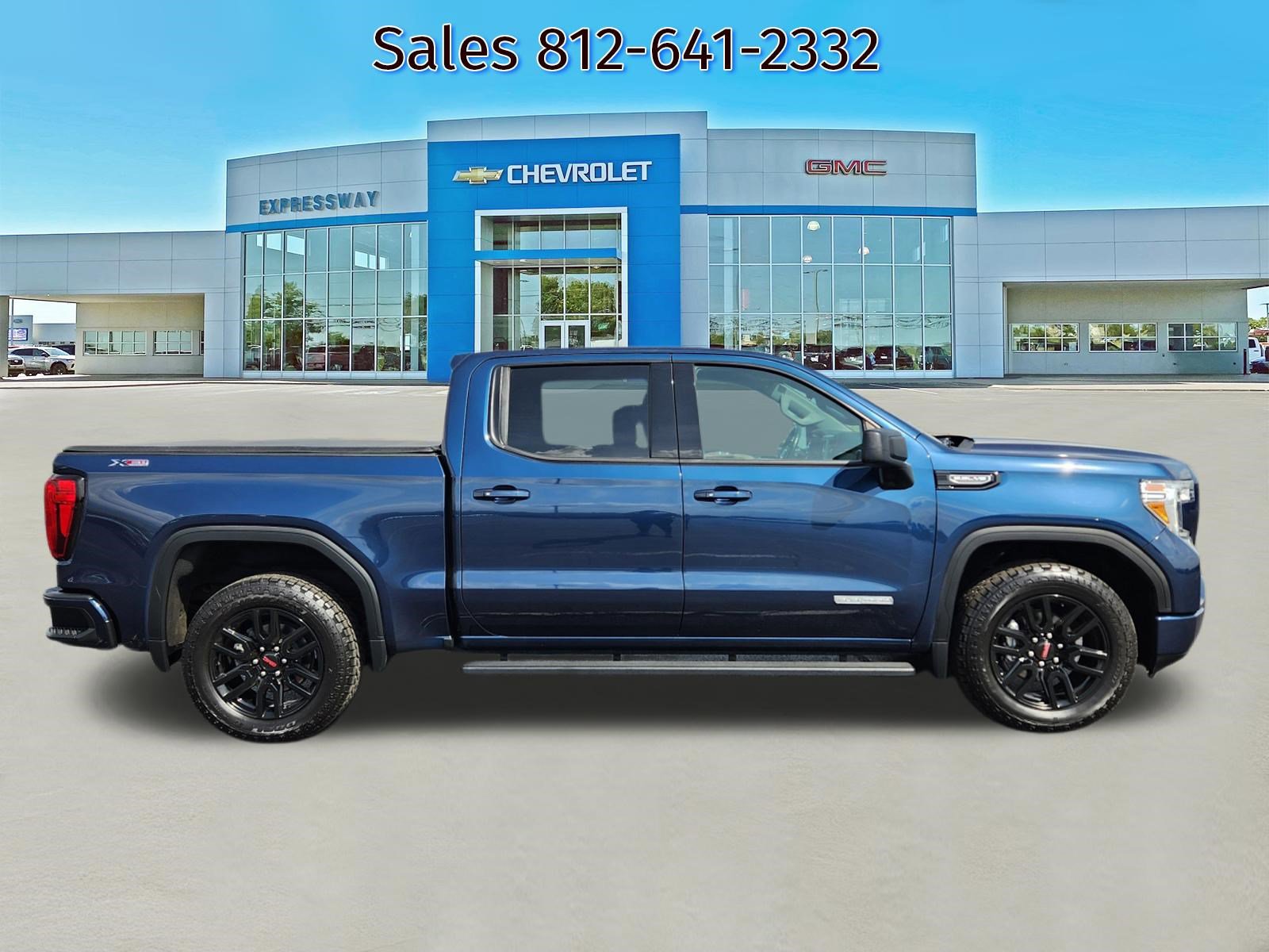 Used 2022 GMC Sierra 1500 Elevation w/ X31 Off-Road Package image 8