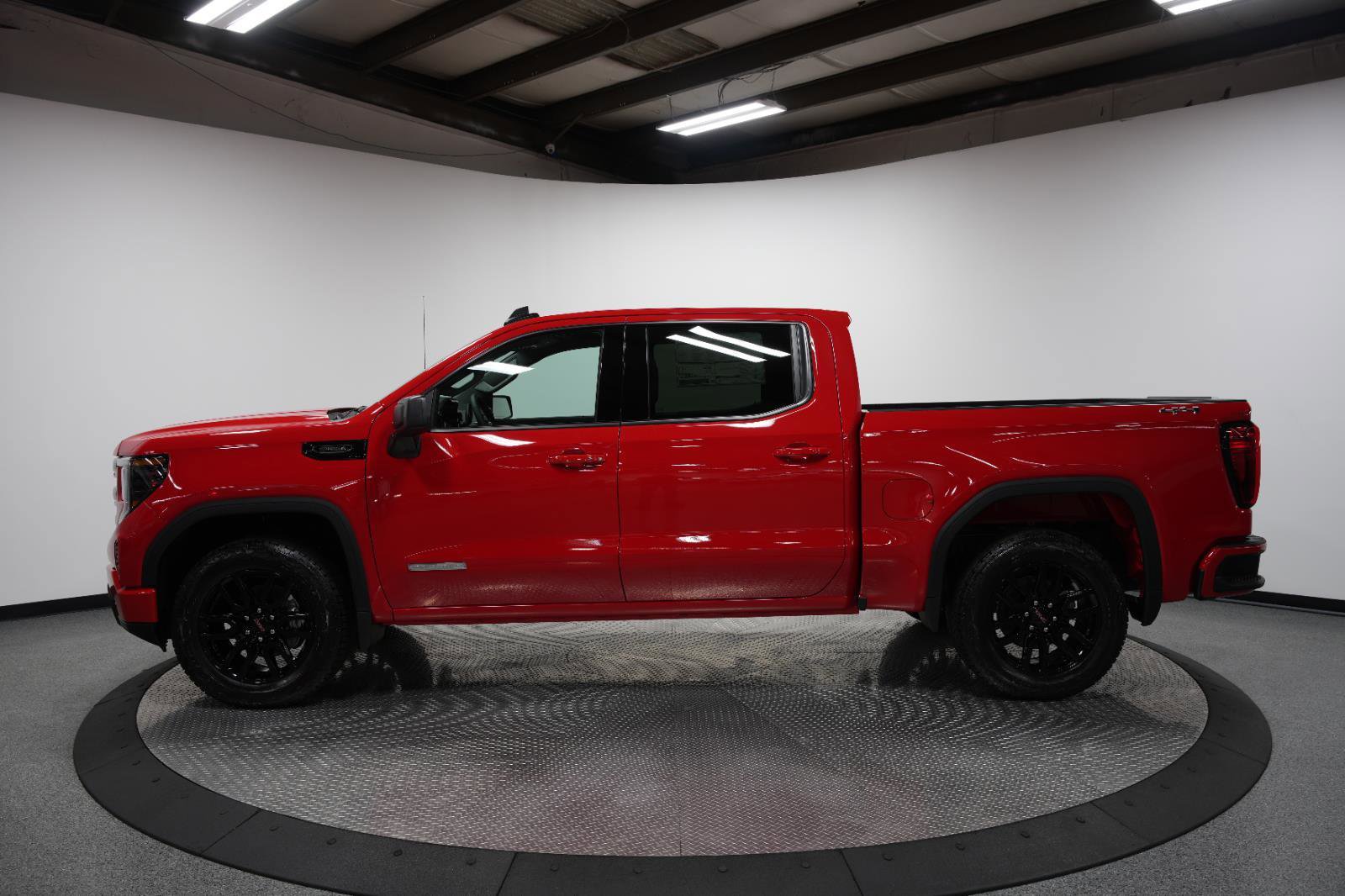 New 2026 GMC Sierra 1500 Elevation image 4