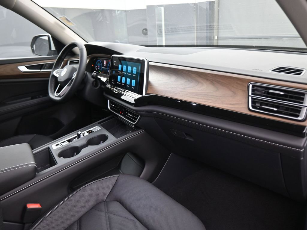 New 2026 Volkswagen Atlas SE image 47