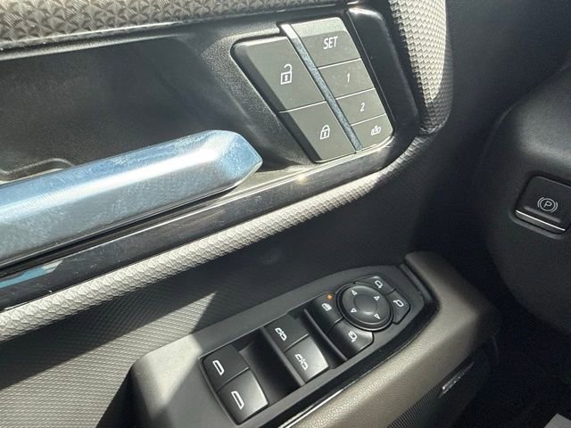 Certified 2022 Chevrolet Silverado 1500 ZR2 w/ Technology Package image 24