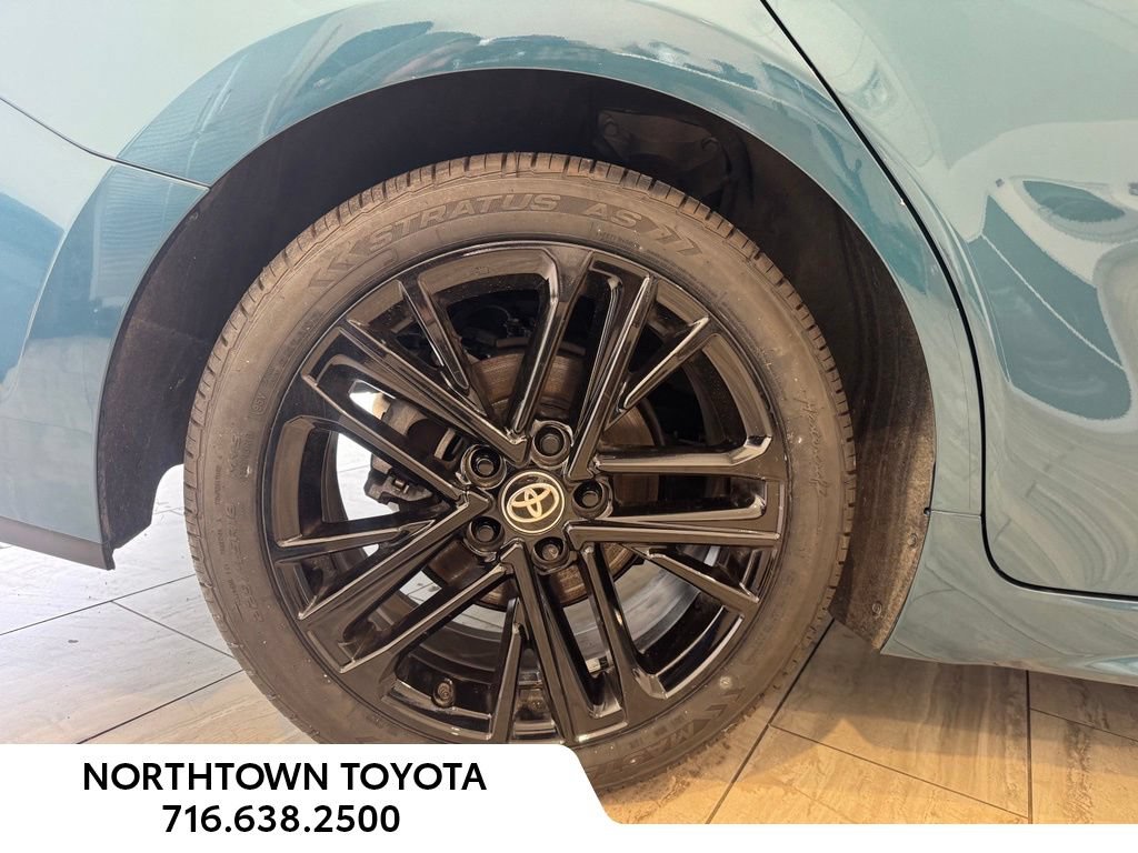 Used 2025 Toyota Camry SE FWD image 26