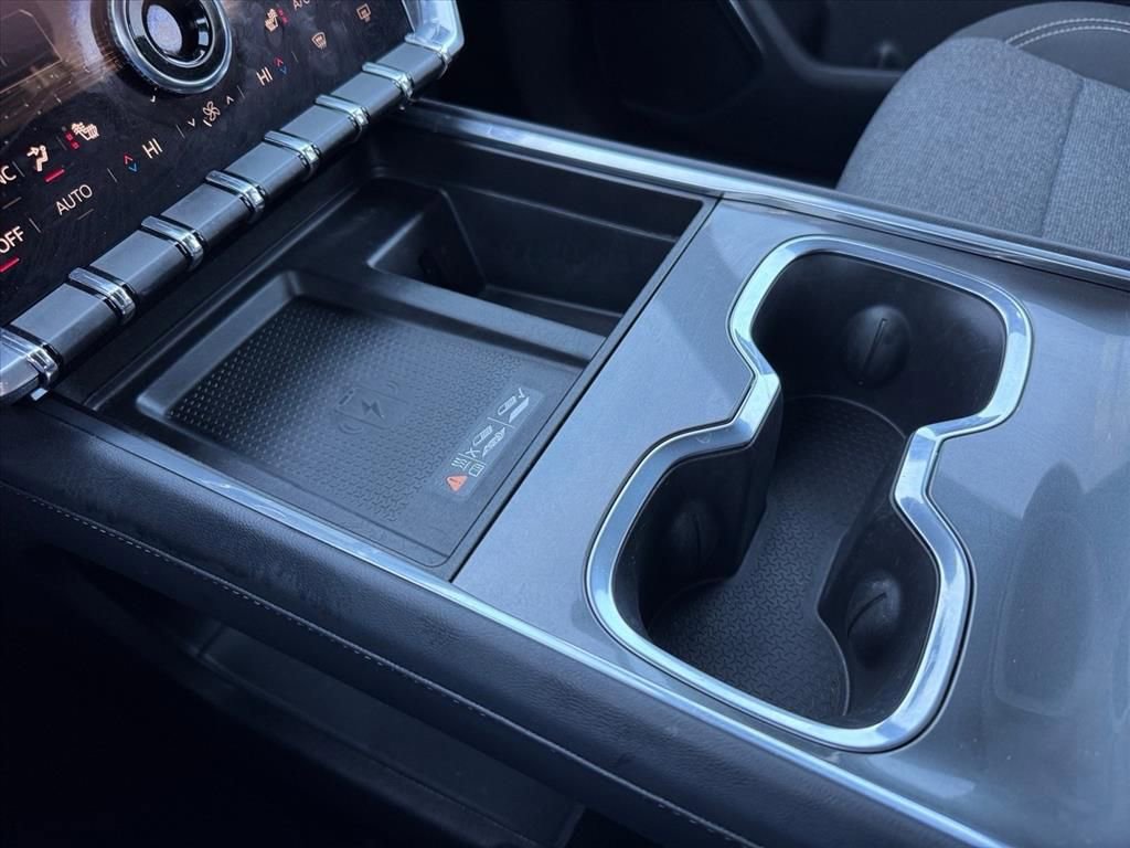 Used 2025 GMC Acadia Elevation image 27