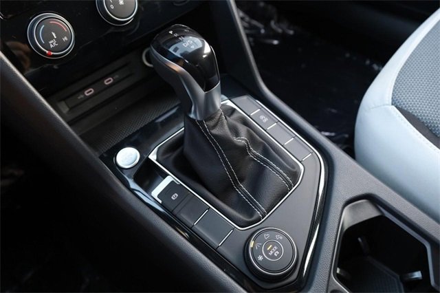 New 2025 Volkswagen Taos S image 15