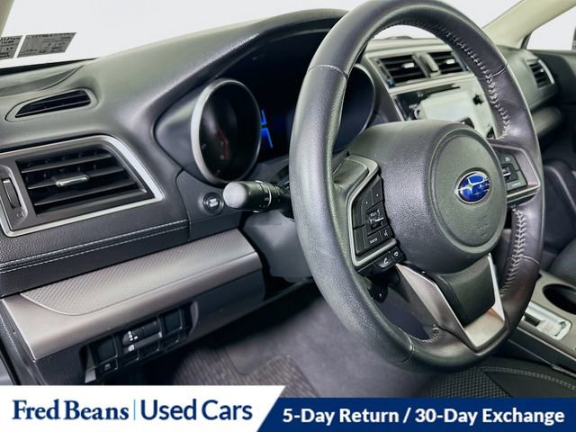 Used 2018 Subaru Outback 2.5i Premium image 11