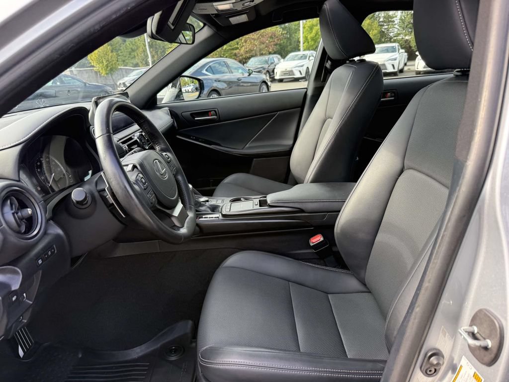 Used 2024 Lexus IS 350 F Sport w/ Navigation Package AWD/4WD image 13