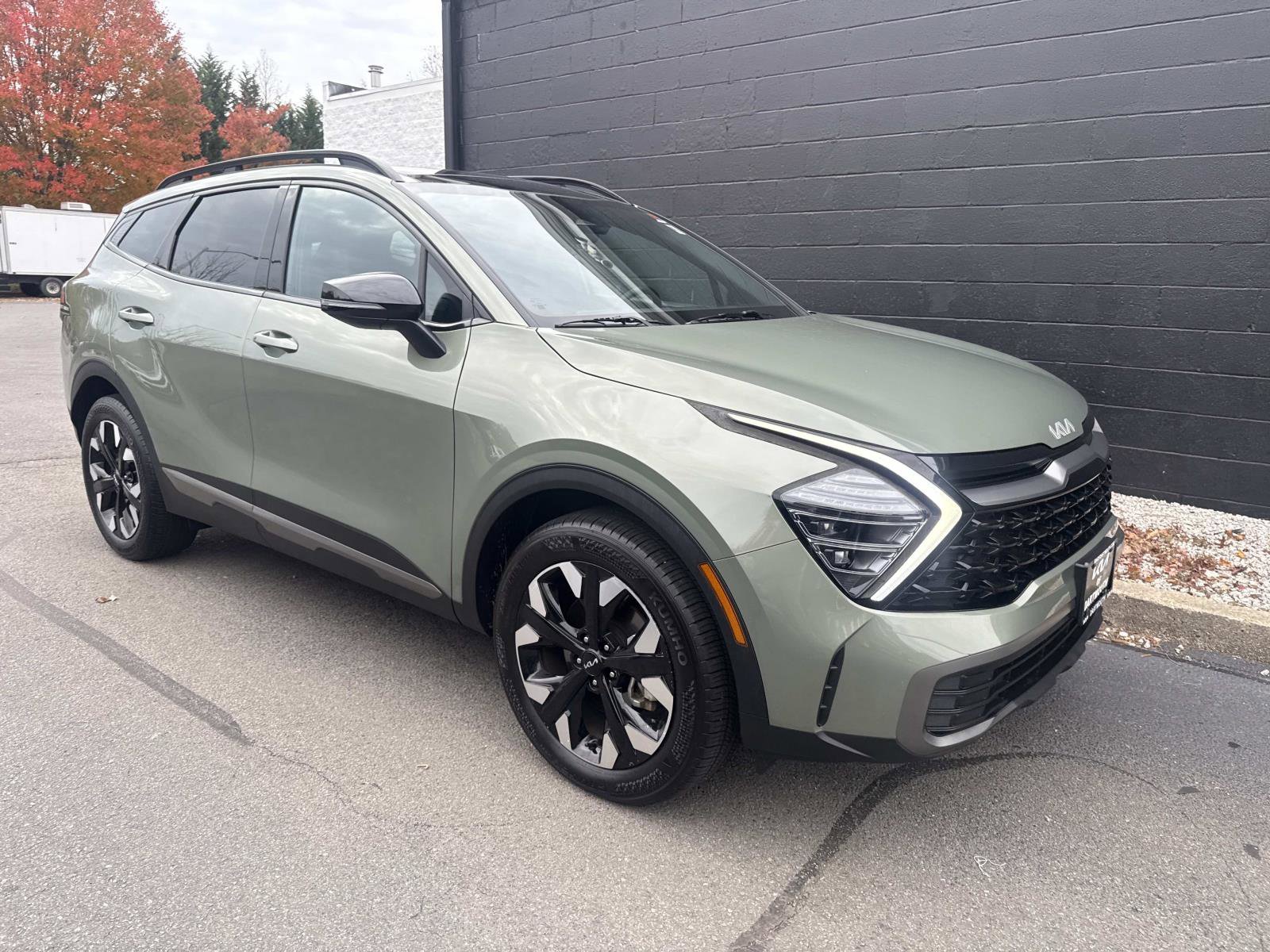 Used 2024 Kia Sportage X-Line w/ X-Line Premium Package image 4