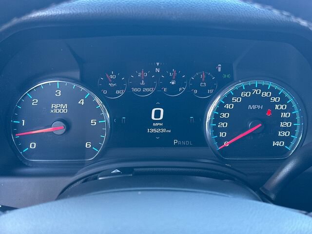 Used 2017 GMC Yukon XL Denali w/ Open Road Package AWD/4WD image 32
