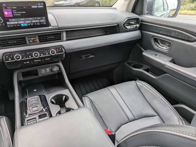 Used 2024 Honda Pilot Elite image 19