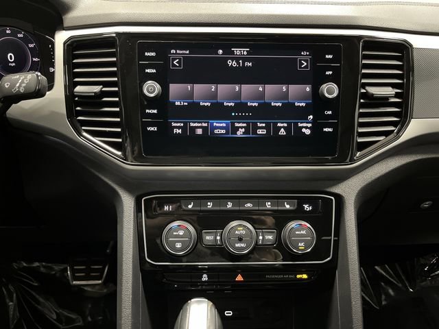 Used 2023 Volkswagen Atlas SEL Premium image 9