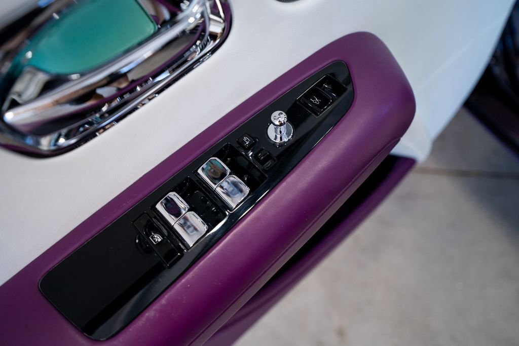 Used 2022 Rolls-Royce Ghost w/ Ghost Package AWD/4WD image 21