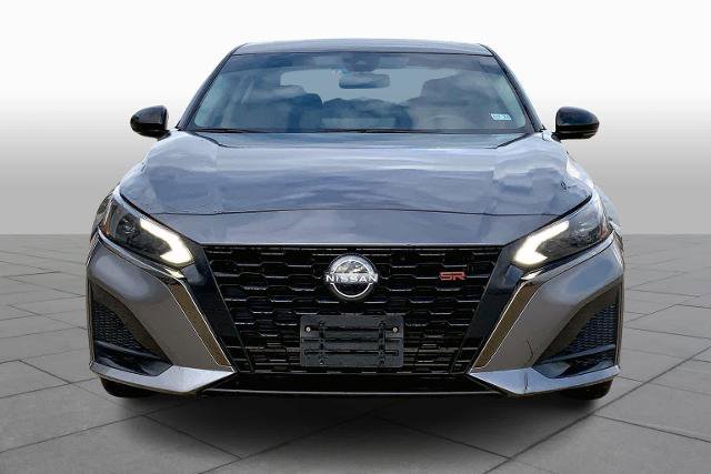 Used 2023 Nissan Altima 2.0 SR image 3
