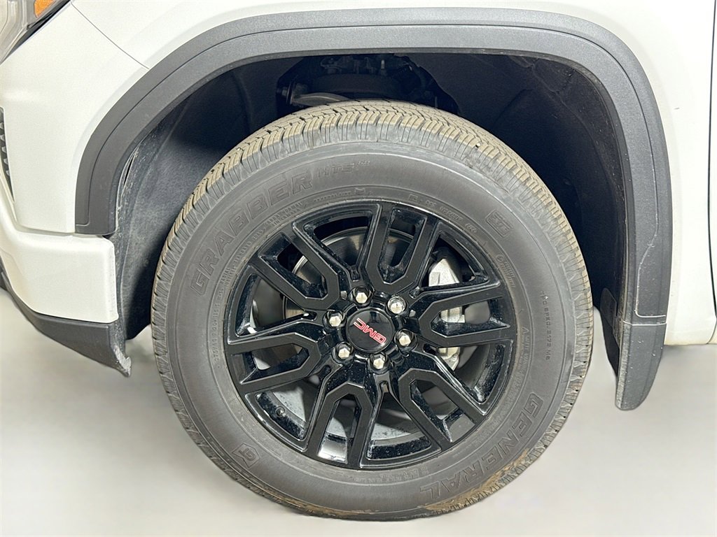 Used 2024 GMC Sierra 1500 Elevation image 28