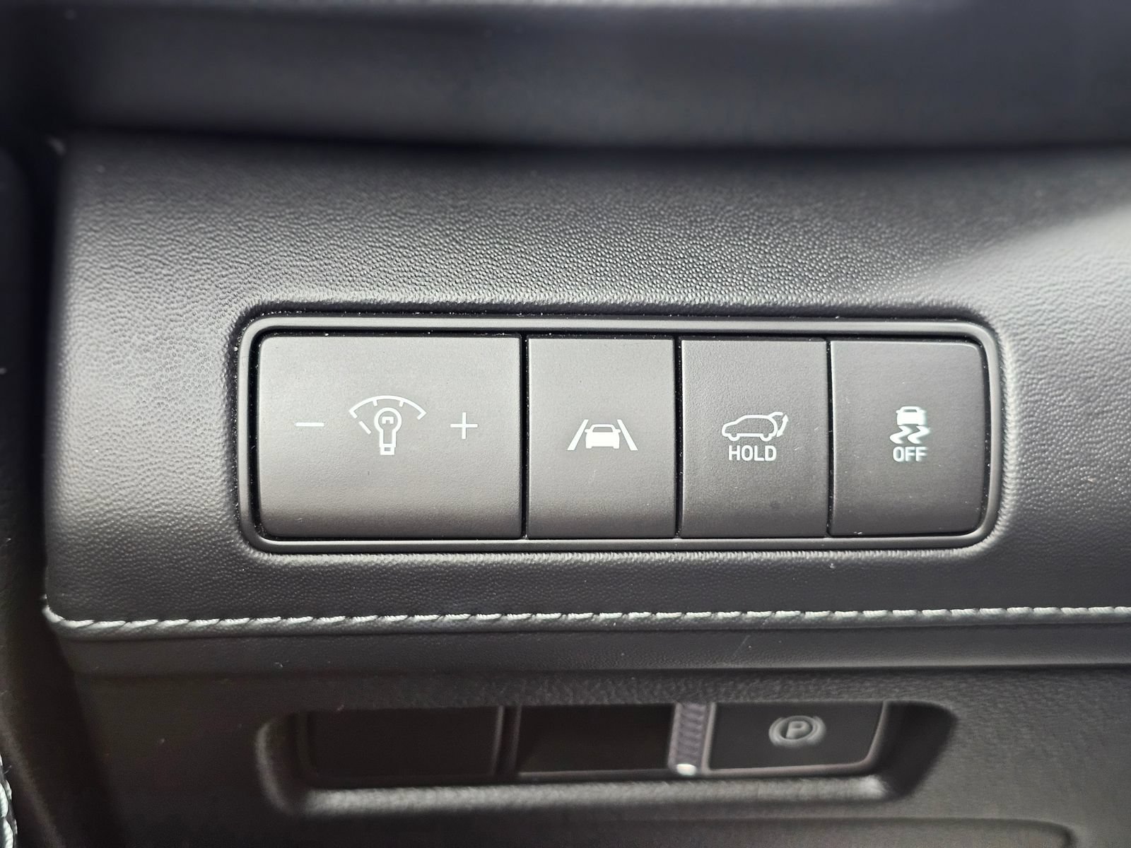 Used 2023 Hyundai Santa Fe Calligraphy FWD image 17