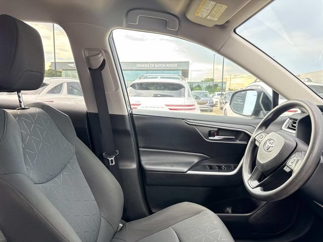 Used 2023 Toyota RAV4 XLE FWD image 13