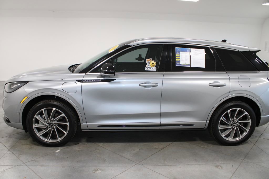 Used 2022 Lincoln Corsair Grand Touring image 6