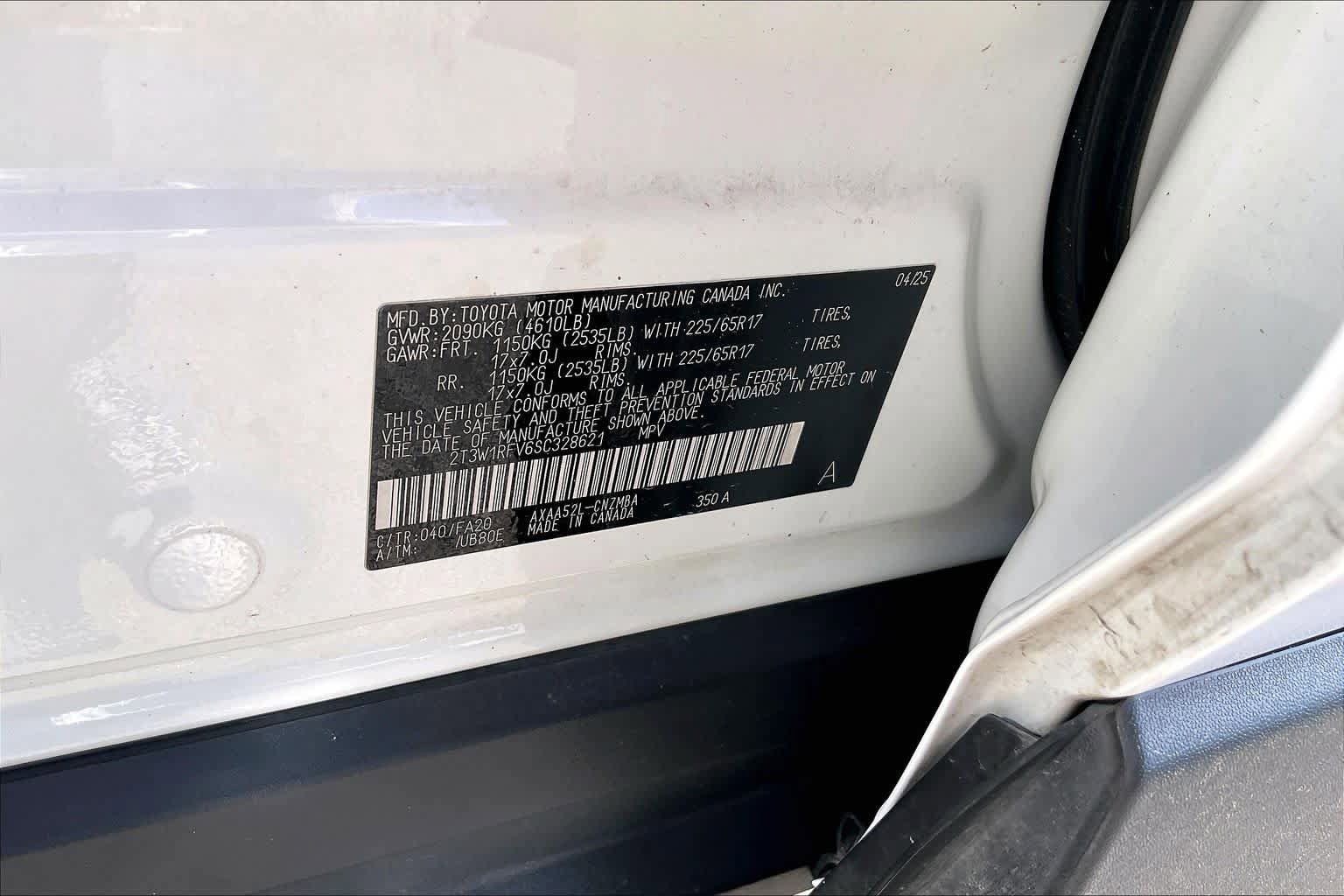 Used 2025 Toyota RAV4 XLE FWD image 34