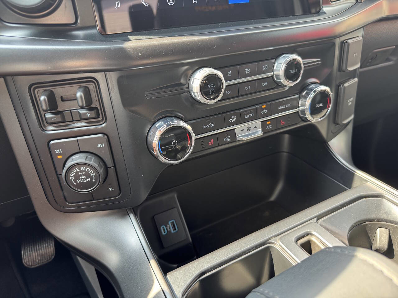 Used 2024 Ford F150 Tremor w/ Tow/Haul Package image 13