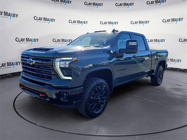 New 2026 Chevrolet Silverado 2500 LT image 1