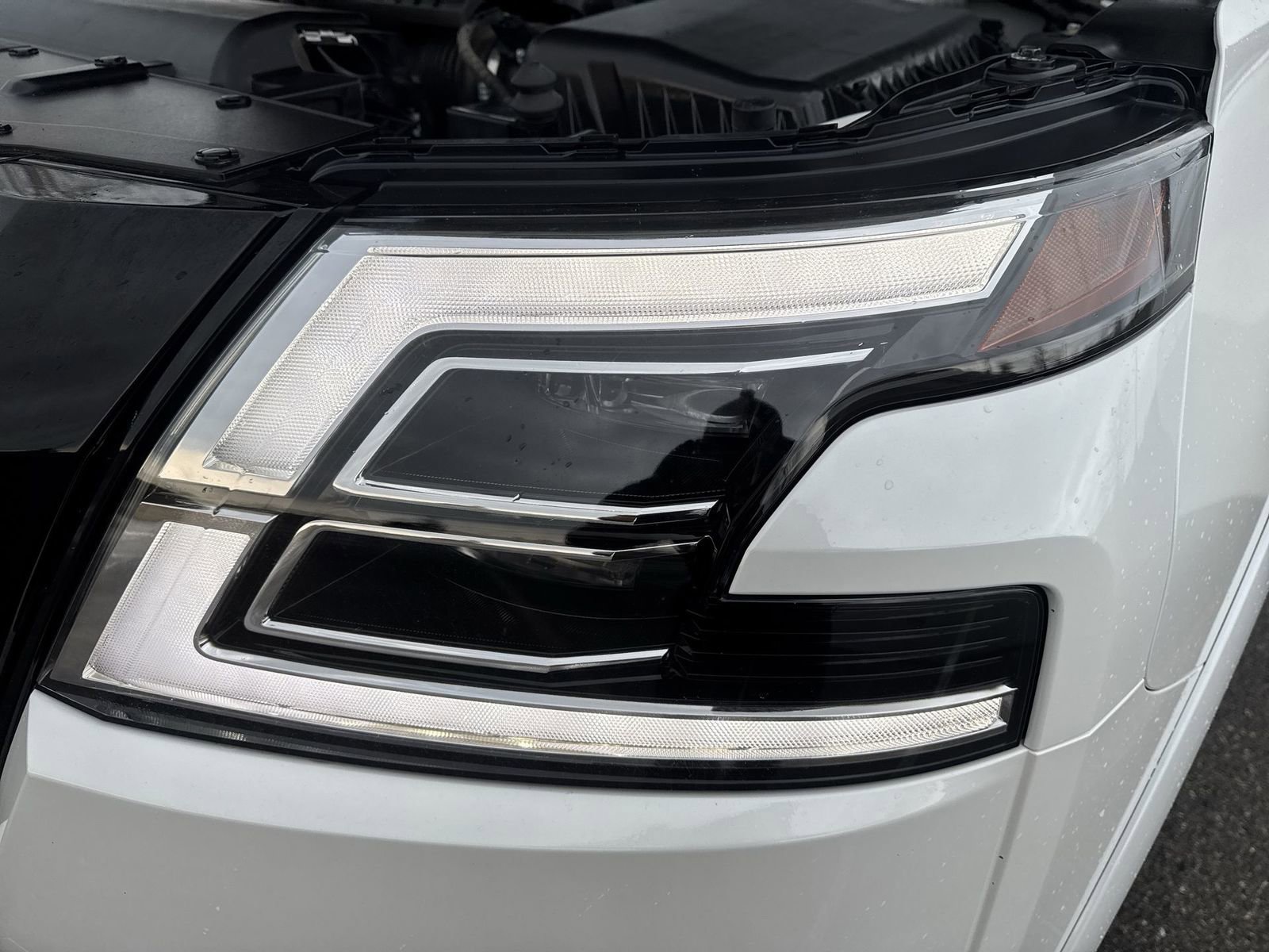 Used 2022 Nissan Armada SL w/ Midnight Edition Package image 42