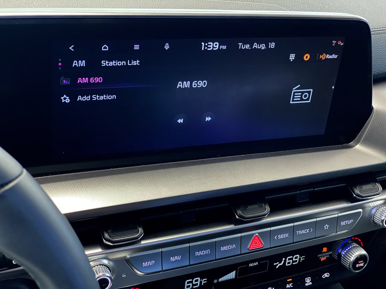 Certified 2025 Kia Telluride LX FWD image 26