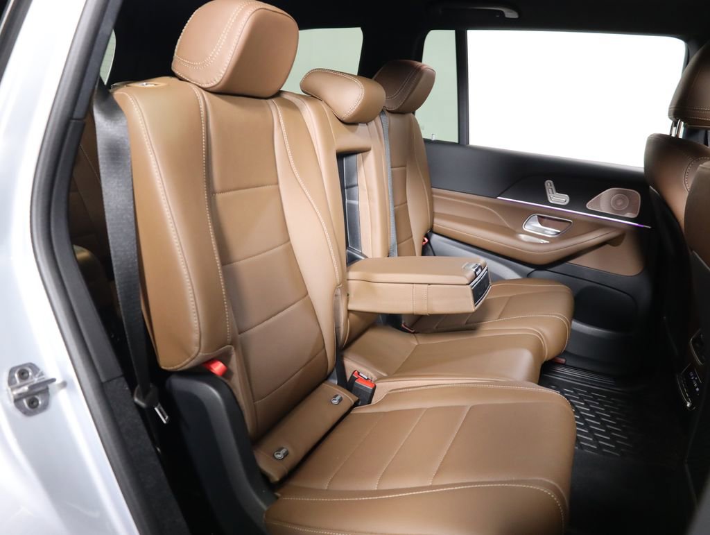 Used 2025 Mercedes-Benz GLS 450 4MATIC image 63