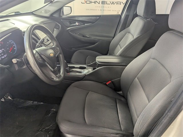 Used 2016 Chevrolet Malibu LT image 14