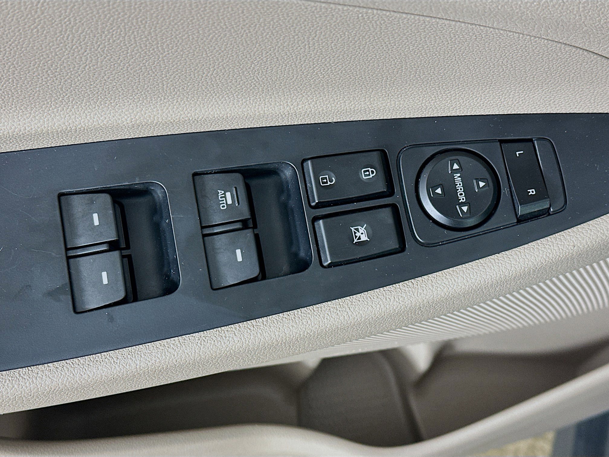 Used 2021 Hyundai Tucson Value FWD image 15
