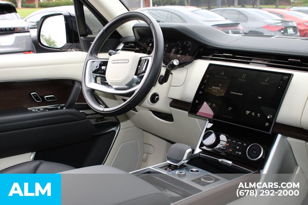 Used 2023 Land Rover Range Rover SE AWD/4WD image 25