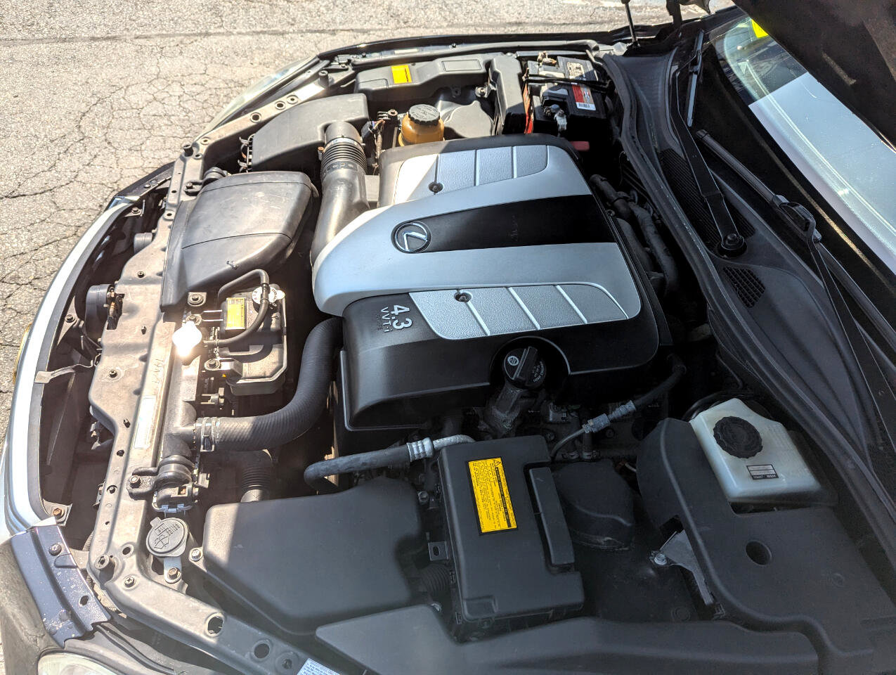 Used 2004 Lexus SC 430 Convertible image 38