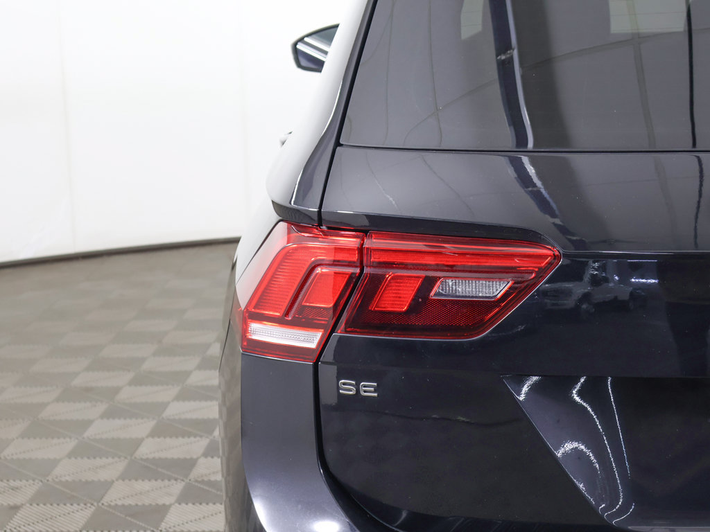 Used 2023 Volkswagen Tiguan SE FWD image 16